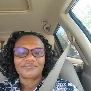 Meet your Posher, Josette